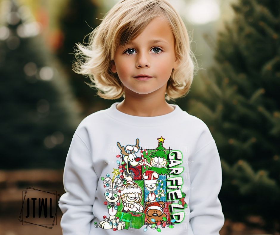 Garfield Christmas- All Sizes